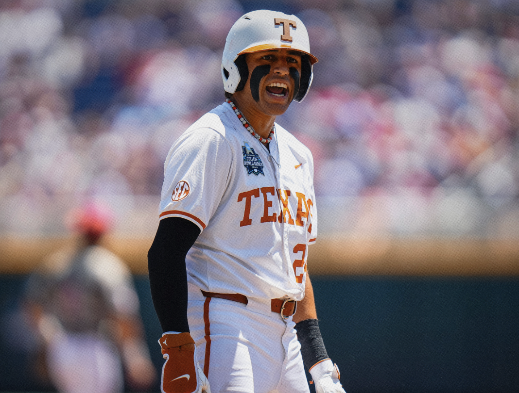 Adrian Rodriguez ha segnato il suo terzo ciclo CWS nella vittoria per 14-2 del Texas sull'Alabama