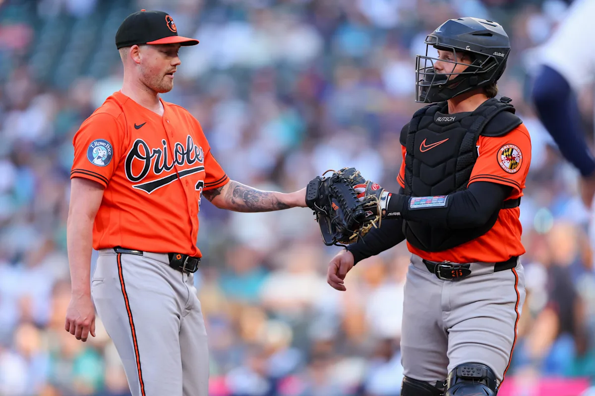 Bradish segna 12 punti mentre i Mariners superiori di O vincono 5-3