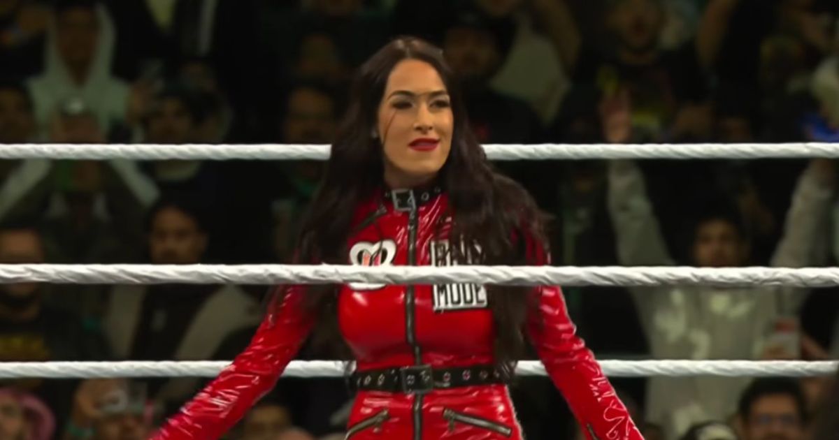Brie Bella della WWE rivela una spaventosa intossicazione alimentare mentre tornava a casa