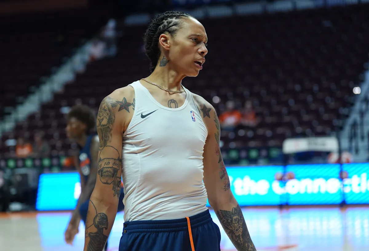 Brittney Griner diventa la leader di tutti i tempi dei blocchi della WNBA, pareggiando Margo Dydek