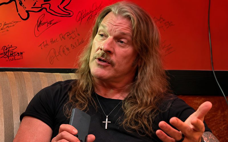 Chris Jericho dice di essersi rifiutato di ascoltare le persone che dubitavano dei suoi sogni di wrestling e di musica