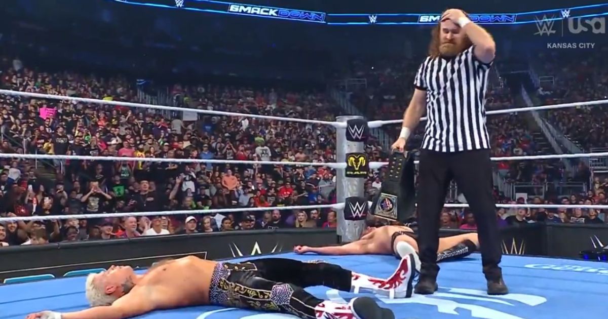 Cody Rhodes ha mantenuto il campionato WWE dopo un finale controverso a SmackDown