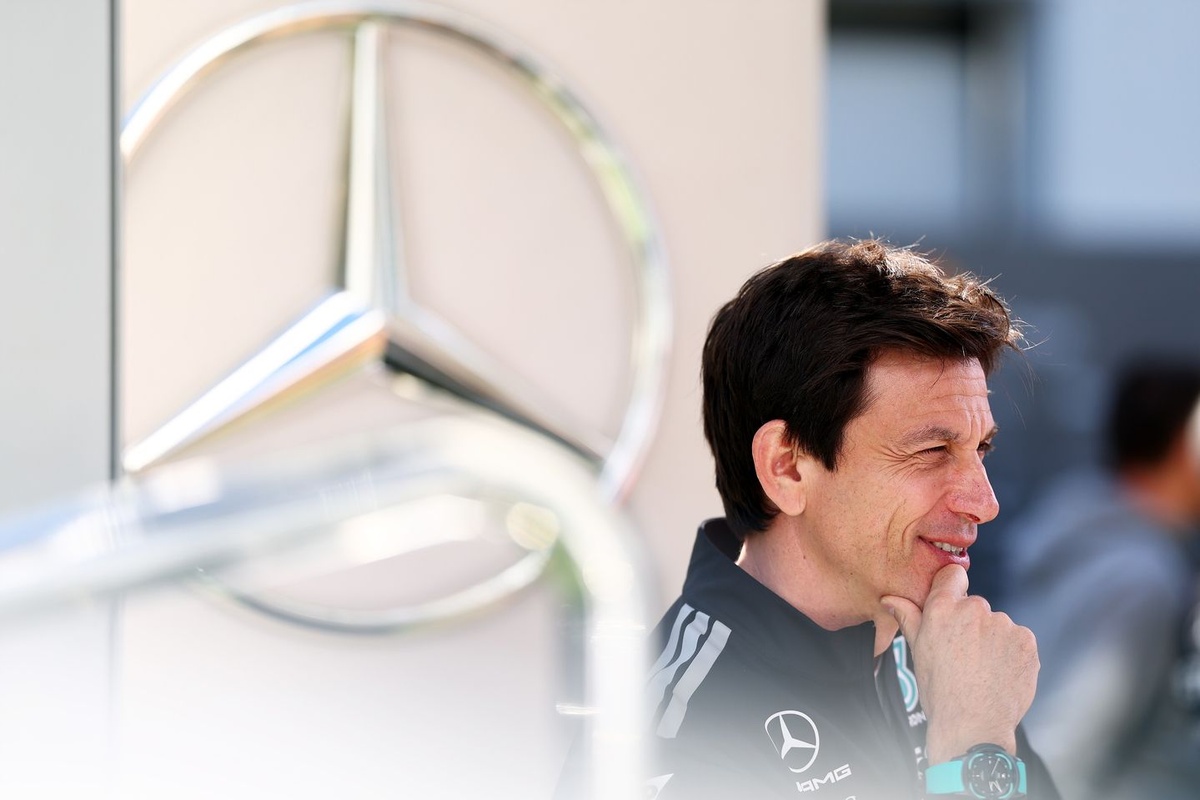 "Come dovrebbe essere" - La Mercedes sostiene la decisione della FIA ADUO dopo il risultato a sorpresa della Red Bull