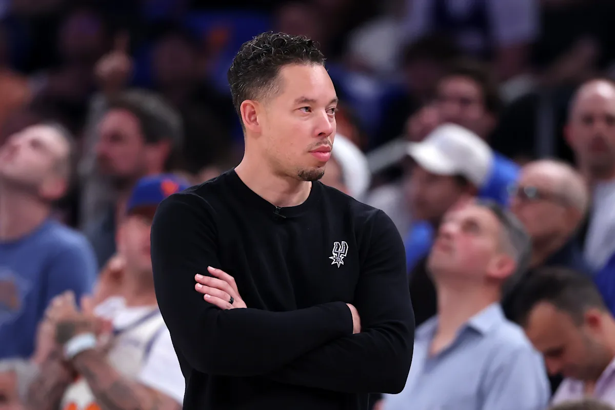 Finali NBA Knicks-Spurs: mentre San Antonio si concentra sul mantenere viva la stagione, l'allenatore Mitch Johnson ammette che deve essere migliore