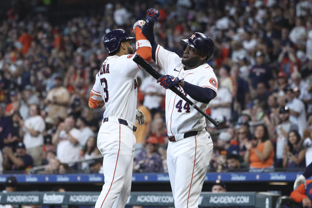 GM Astros: 'Zero discussioni' sul commercio Alvarez, Peña