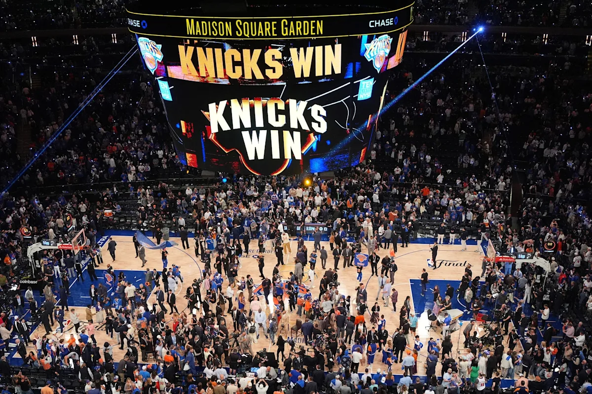 I New York Knicks realizzano una rimonta da record sconfiggendo i San Antonio Spurs
