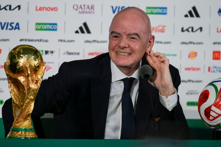 Il capo della FIFA Infantino difende i prezzi dei biglietti per la Coppa del Mondo e respinge la disputa sui visti