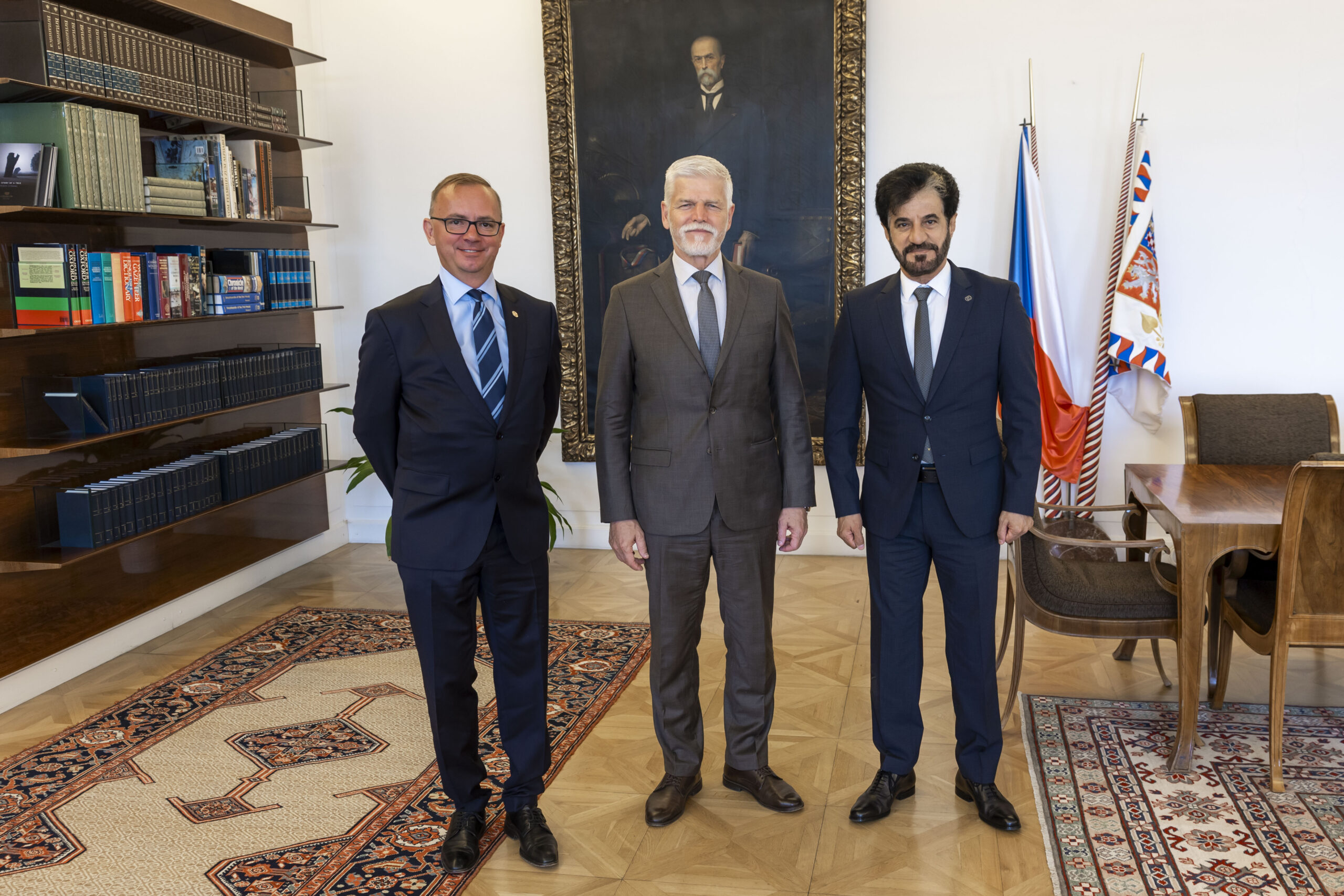 Il presidente della FIA SE Mohammed Ben Sulayem incontra a Praga il presidente, il primo ministro e i capi di governo della Repubblica ceca