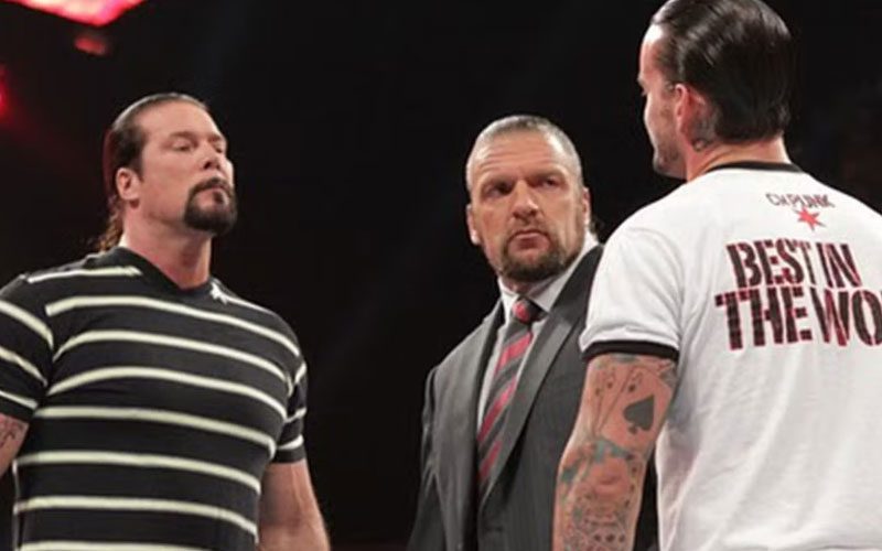 Kevin Nash afferma che CM Punk non è stato sceneggiato da Triple H per il suo incontro in WWE