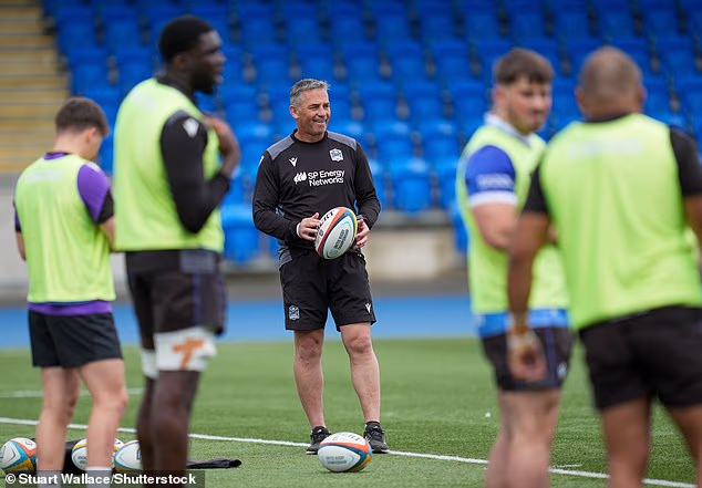 Franco Smith ha minimizzato i timori che Glasgow sia in svantaggio giocando a Murrayfield