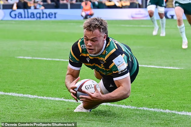 Tom Litchfield ha inciso il suo nome nel folklore dei Northampton Saints la scorsa settimana con una tripletta nella semifinale degli spareggi battendo i rivali Leicester Tigers