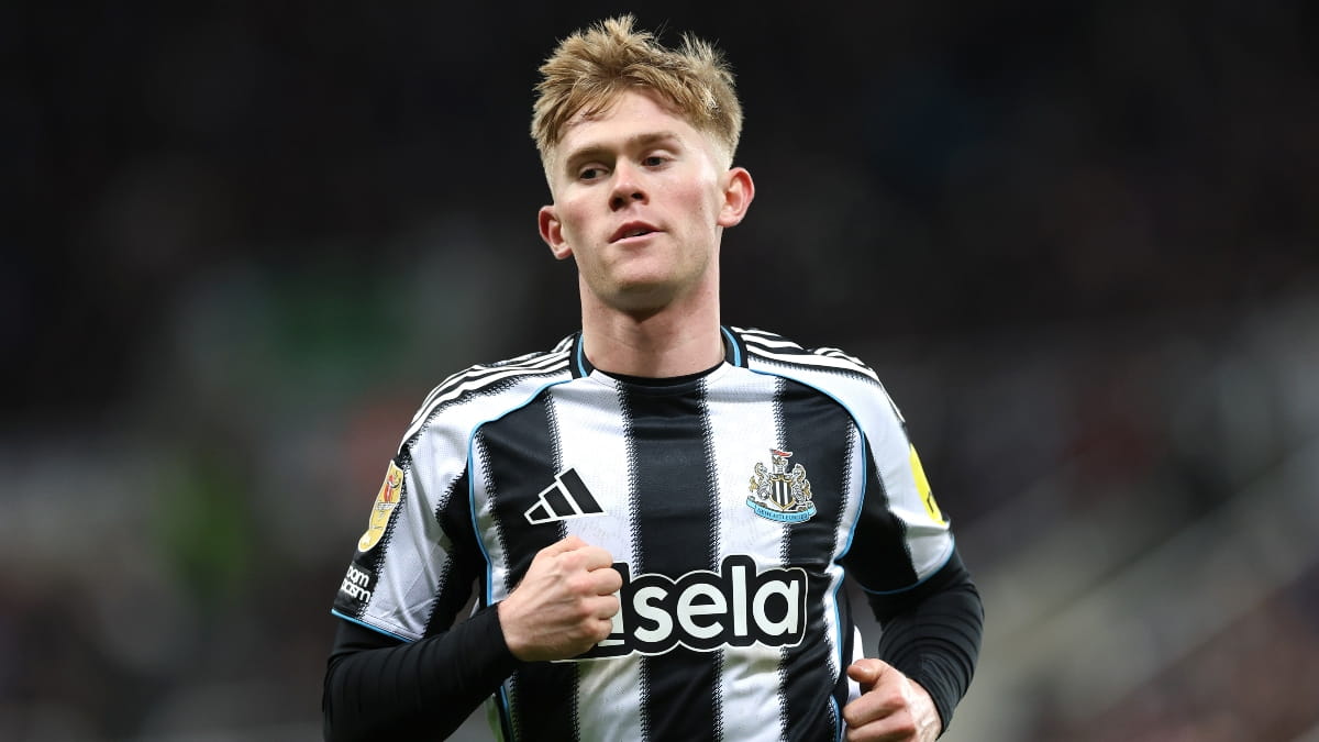 Lewis Hall: aggiornamento importante sulla ricerca della stella del Newcastle da parte del Manchester United