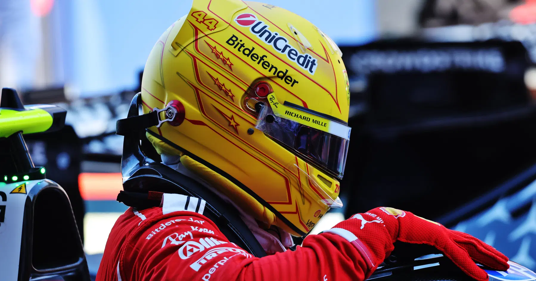 Lewis Hamilton offre una spiegazione per la velocità a sorpresa mentre Oscar Piastri sfida la sentenza della FIA - Recensione RacingNews365