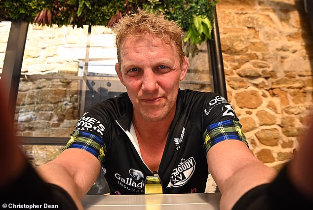 Al vincitore della Coppa del Mondo inglese Lewis Moody è stata diagnosticata la MND e sta raccogliendo fondi per aiutare a trovare una cura