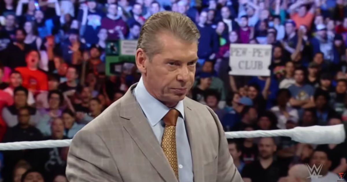 L'ex star della WWE ha lasciato la sceneggiatura dopo che Vince McMahon ha riscritto il promo