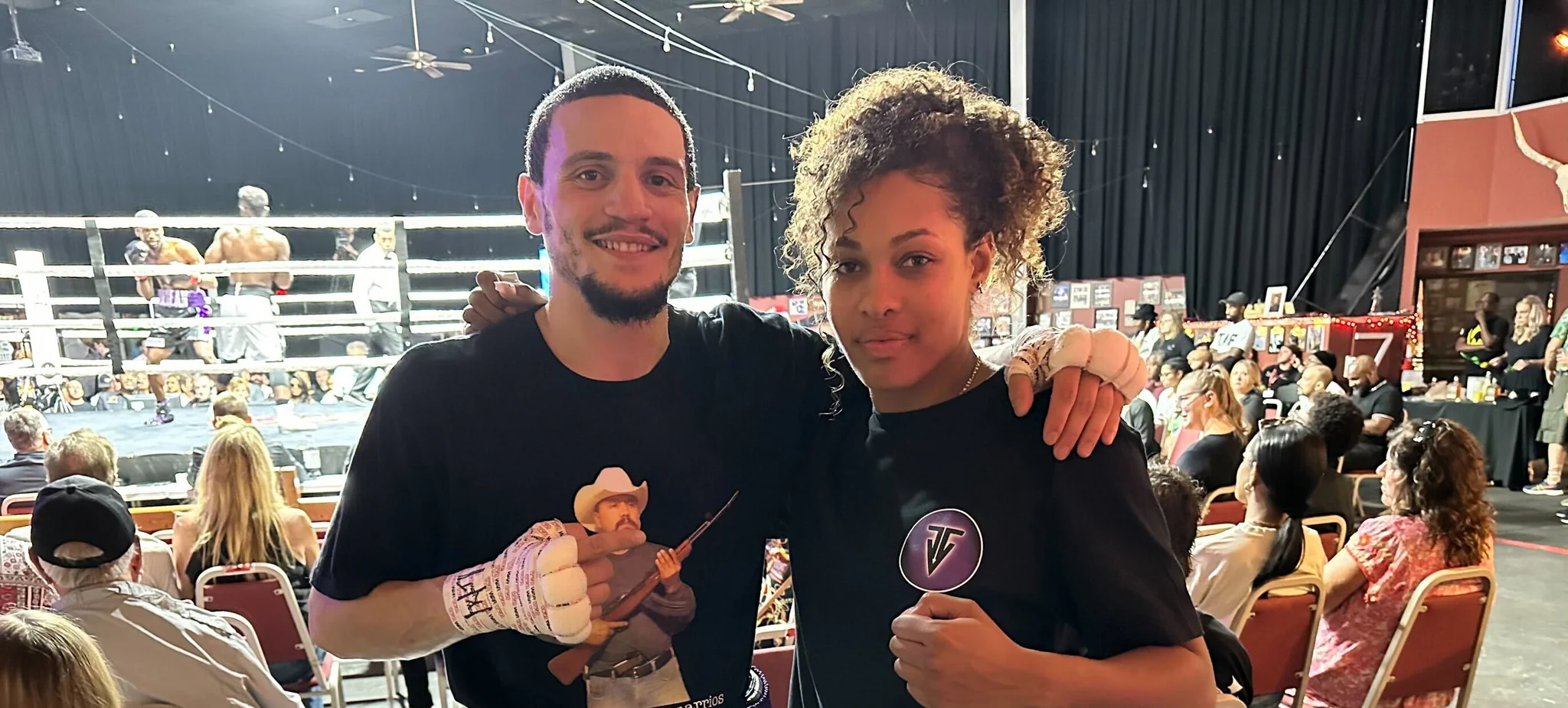 Lui e il suo allenatore di boxe sono dinamici
