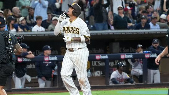 Machado fa un homer, King domina mentre Padres esclude Braves
