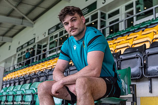 "Non vedo l'ora di giocare per l'Inghilterra. Concordavo con le ragioni di Steve Borthwick ma sono rimasto comunque un po' deluso": GEORGE FURBANK sui guai del Sei Nazioni, sul recupero di Jon Bon Jovi e su come portare il piano dei Northampton Saints in Nazionale.
