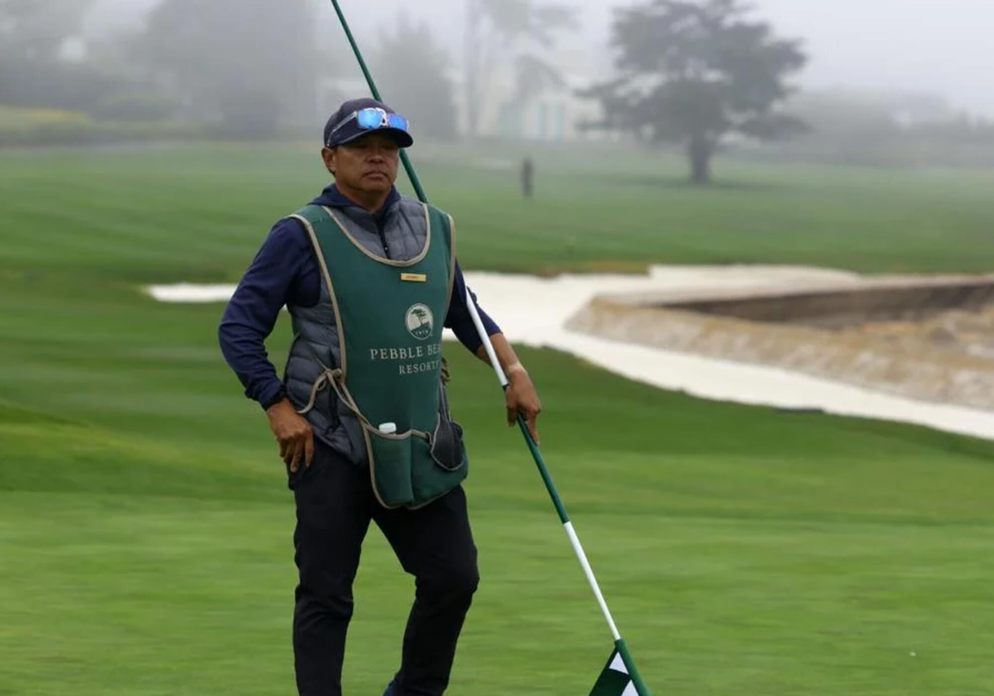 Pebble Beach Caddies Vota per iscriverti