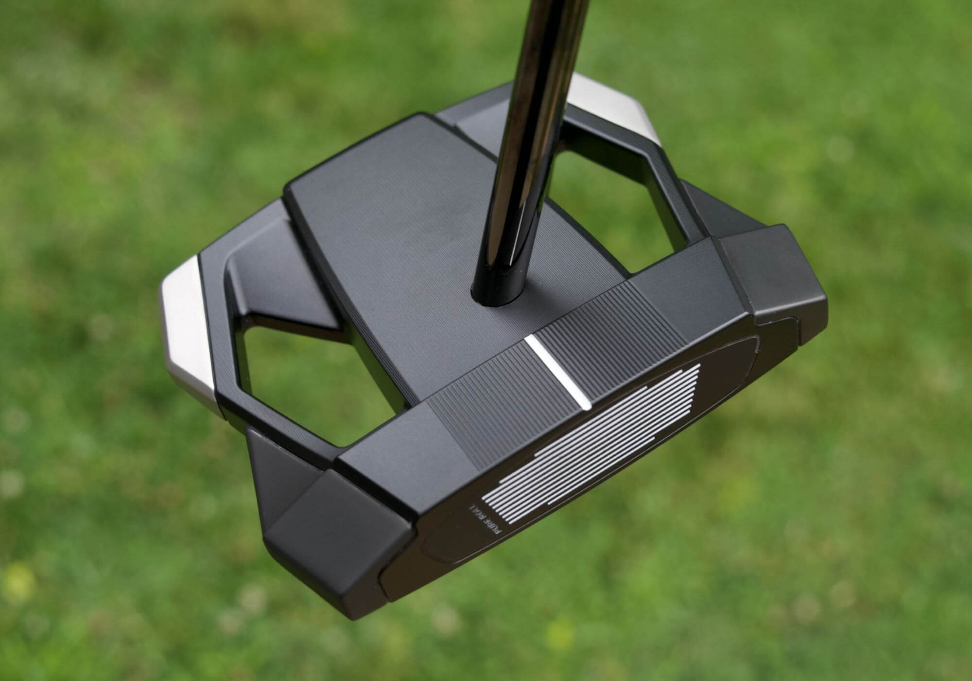 Quanto è più grande la nuova TaylorMade Spider ZT Max?