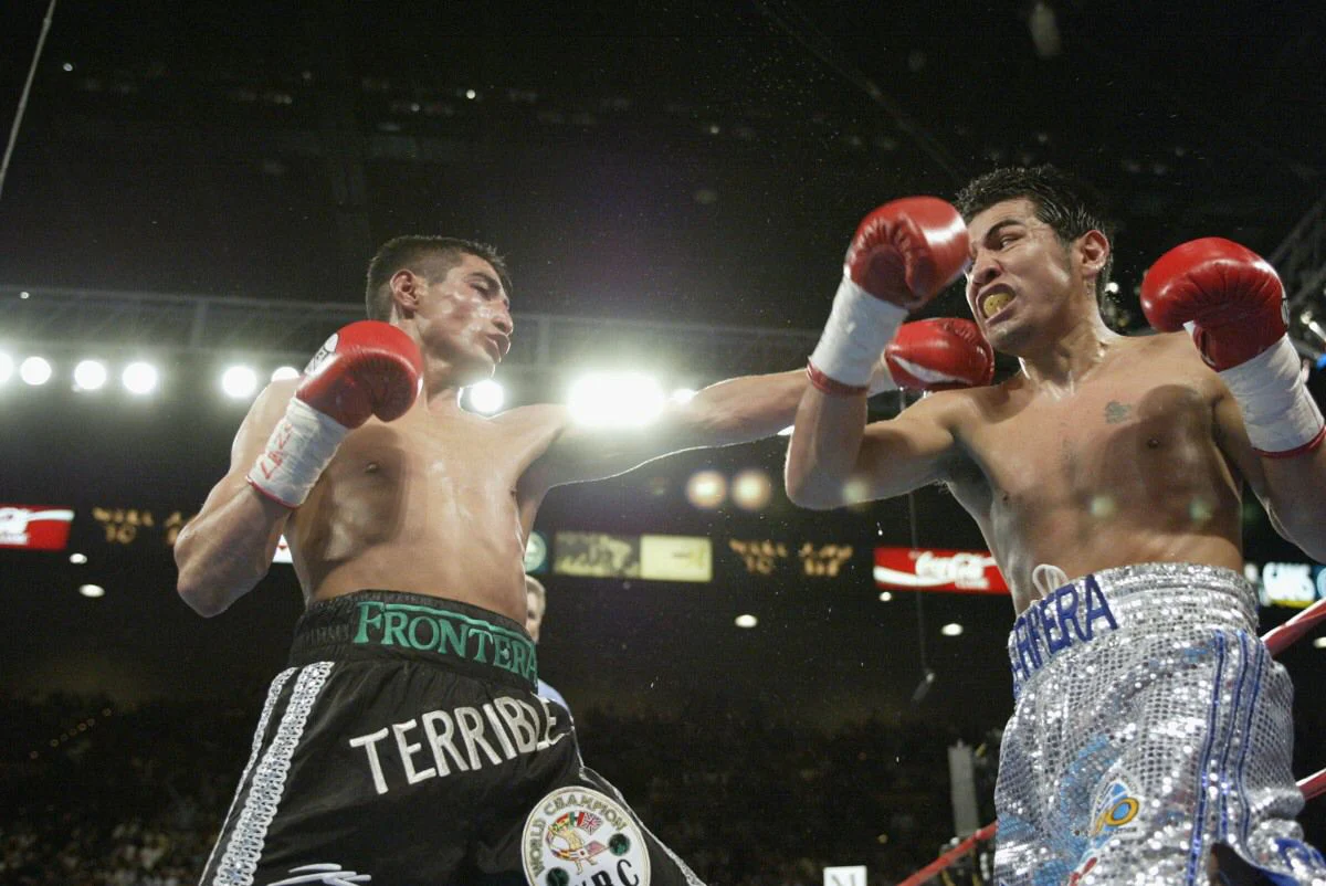 Rivalità tra Barrera e Morales | BOX RAW