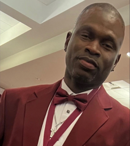 Stratford assume Desmond Cambridge come allenatore di basket femminile