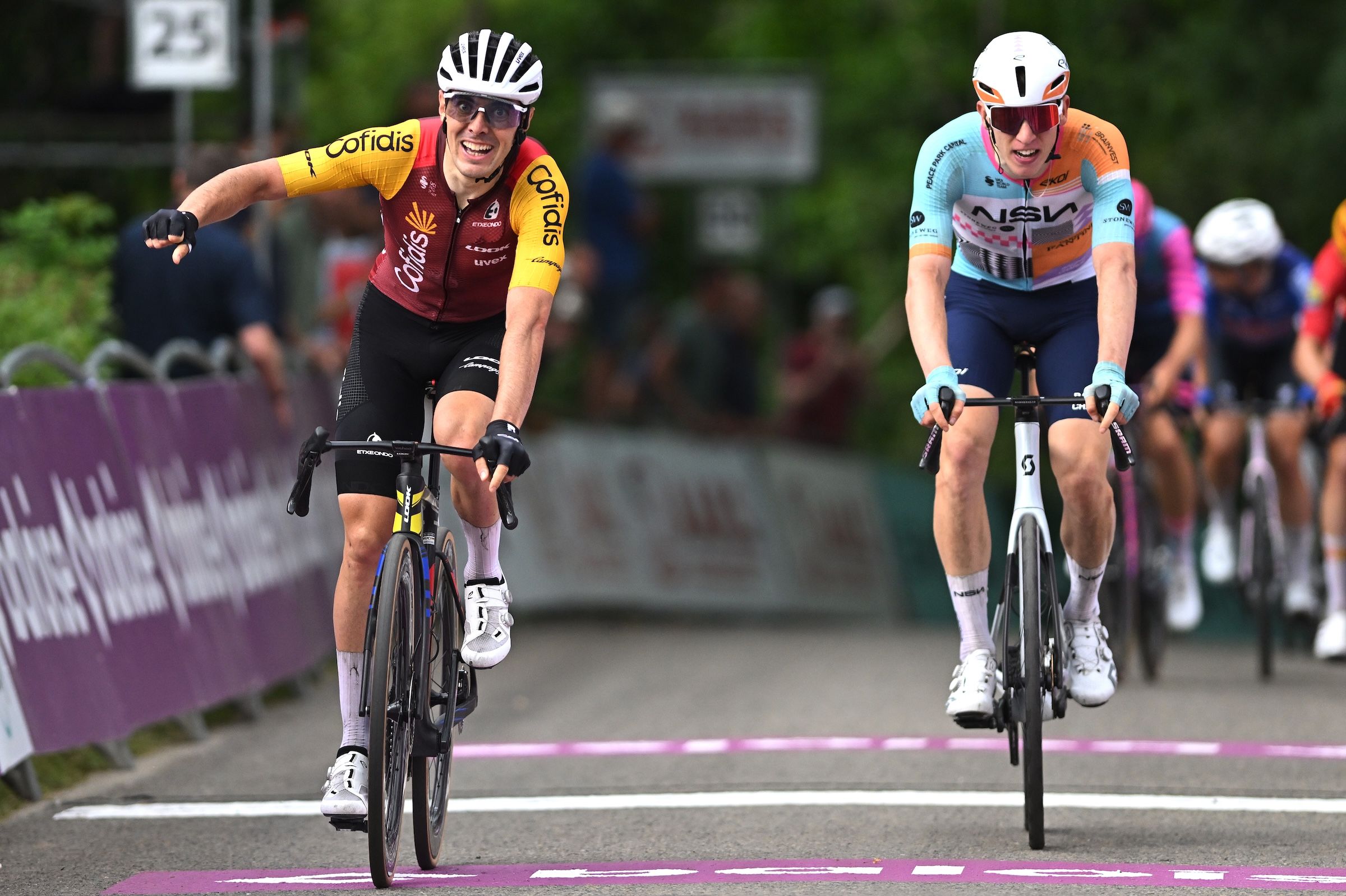 Tour of Balois Belgio: Alex Aranburu prende il controllo con la vittoria nello sprint in salita della terza tappa